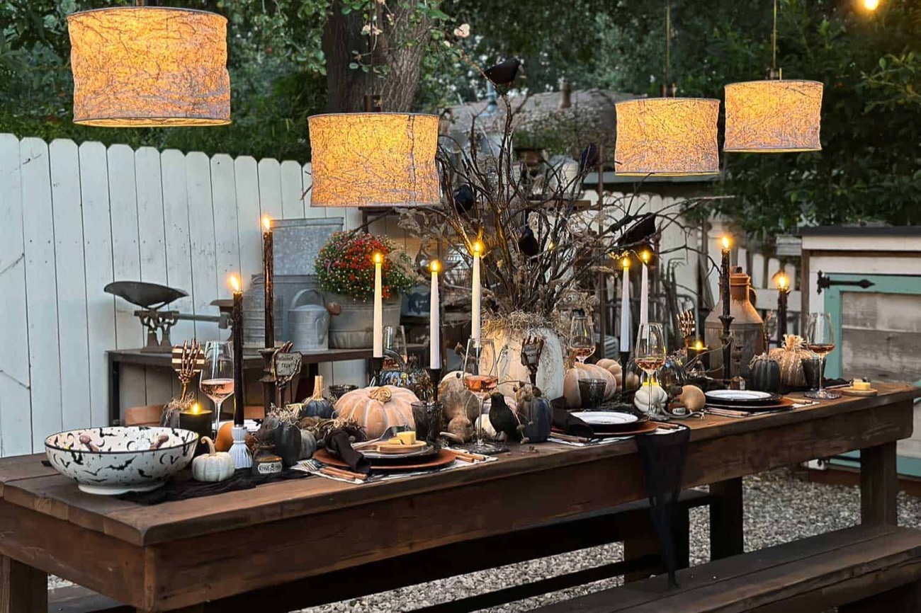 Elegant Halloween Tablescape Ideas: How to Set a Classy Spooky Table