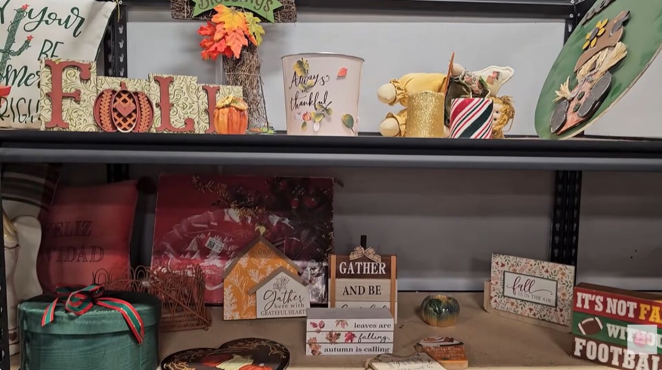 How to Thrift and Style Vintage Fall Decor